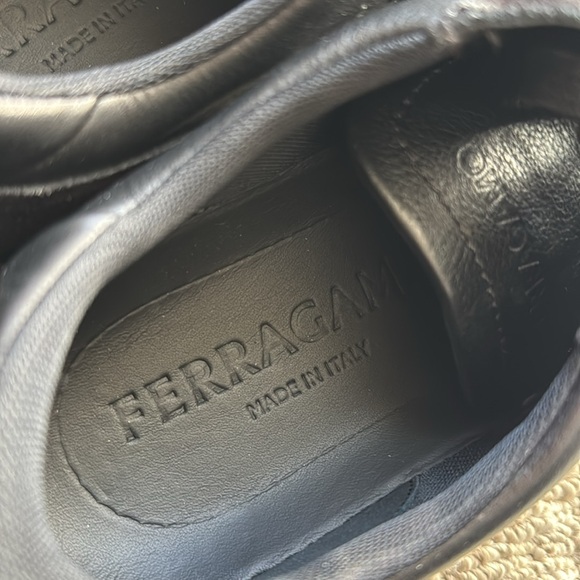 ‼️SOLD ‼️ Ferragamo, Achille sneaker, black, 9, like new - Picture 10 of 14